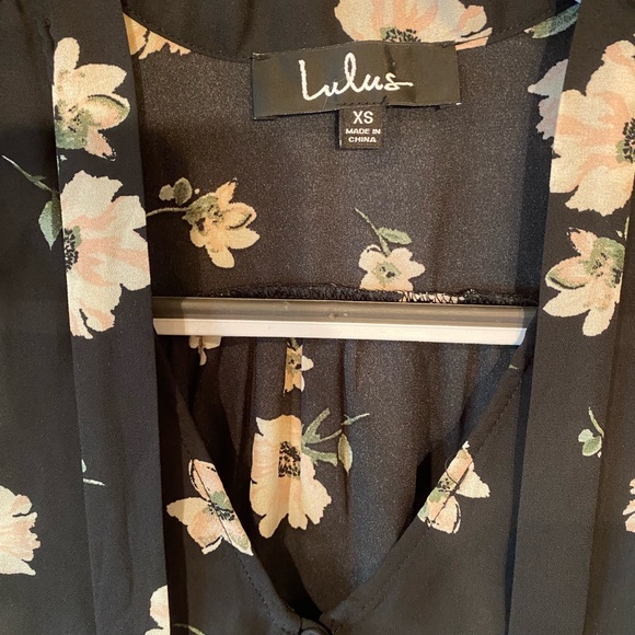 Lulus blouse. Size XS. Sheer black with floral print. - Picture 4 of 4